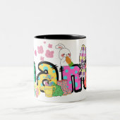 かわいいハッピーイースターバニーnanaギフトマグパーソナライズされた ツートーンマグカップ (中央)