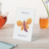 かわいいハッピーオレンジ色の蝶の漫画イラストレーション 台座サイン (インサイチュ)