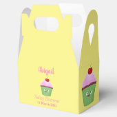 かわいいハッピーカップケーキ漫画イラストレーション フェイバーボックス (オープン)