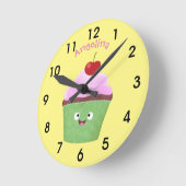 かわいいハッピーカップケーキ漫画イラストレーション ラウンド壁時計 (傾斜)