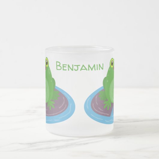 かわいいハッピーグリーンカエル漫画イラストレーション フロストグラスマグカップ (中央)