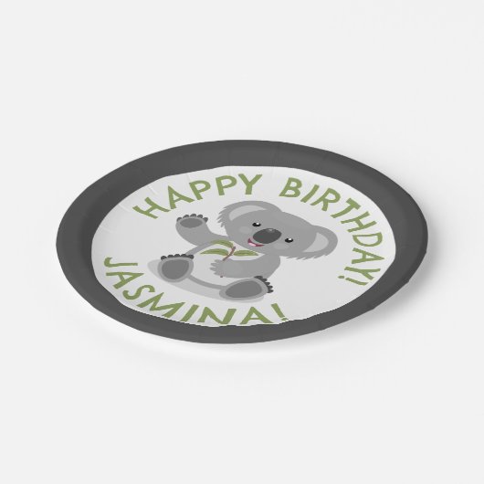かわいいハッピーコアラパーソナライズされたマンガの誕生日 ペーパープレート (アングル)