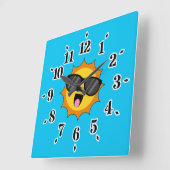 かわいいハッピーサンとサングラス スクエア壁時計 (傾斜)