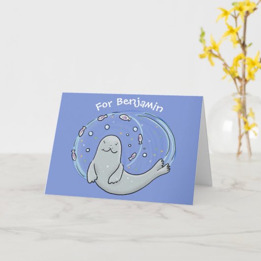 かわいいハッピーシールと魚の青い漫画イラストレーション カード (黄色い花)