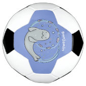 かわいいハッピーシールと魚の青い漫画イラストレーション サッカーボール (回転)