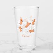 かわいいハッピージャンプ落花生の漫画イラストレーション タンブラーグラス (正面)