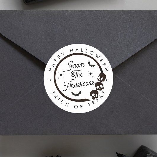 かわいいハッピーハローウィントリックまたはトリートスケルトンこうもり ラウンドシール