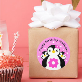 かわいいハッピーバースデーガールペンギンピンク色の花 ラウンドシール