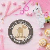 かわいいハッピーパーソナライズされたラクダ誕生日の漫画 ペーパープレート (パーティー)