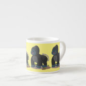 かわいいハッピービッグゴリラ漫画イラストレーション エスプレッソカップ (正面右)