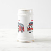 かわいいハッピーファイアーエンジンアニメ ビールジョッキ (中央)