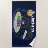 かわいいハッピーフィッシュufo宇宙漫画イラストレーション ビーチタオル (正面)