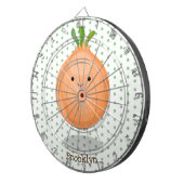 かわいいハッピーブラウンオニオングリーン漫画イラストレーション ダーツボード (正面右)