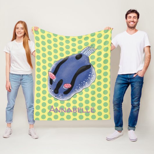 かわいいハッピーブルーnudibranch漫画イラストレーション フリースブランケット (インサイチュ)