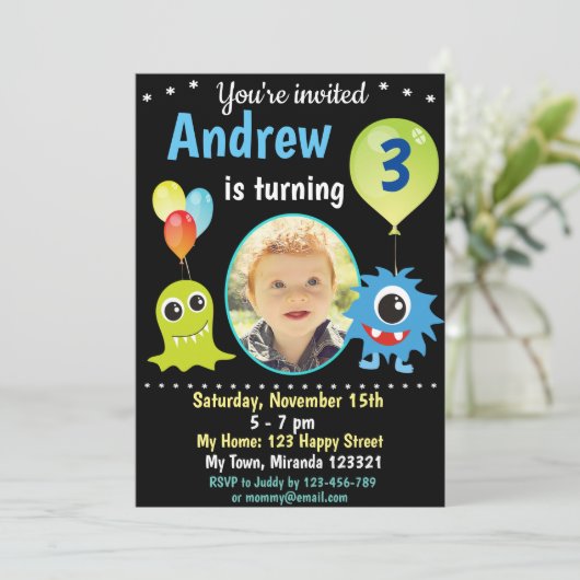 かわいいハッピーモンスターバースデー招待状 招待状 (スタンド正面)