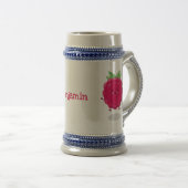 かわいいハッピーラズベリー漫画イラストレーション ビールジョッキ (正面右)