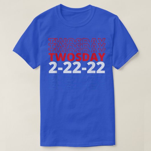 かわいいハッピー2022年2月2日2022 222 Tシャツ (デザイン正面)