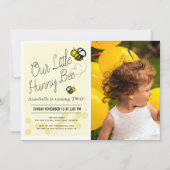 かわいいハニービーイエローキッズフォトバースデーパーティー 招待状 (正面)