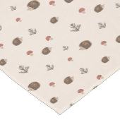 かわいいハリネズミとキノコの森のパターン ショートテーブルランナー (コーナー)