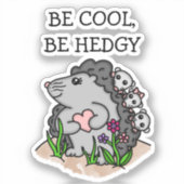 かわいいハリネズミのママと彼女のベビーとプリン シール (正面)