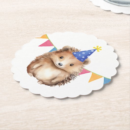 かわいいハリネズミの子供の誕生日パーティー ペーパーコースター (アングル)