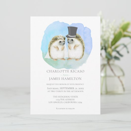 かわいいハリネズミ結婚カップルパーソナライズされた 招待状 (スタンド正面)