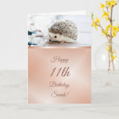 かわいいハリネズミ |バラ金ゴールドガールズ誕生日 カード (黄色い花)