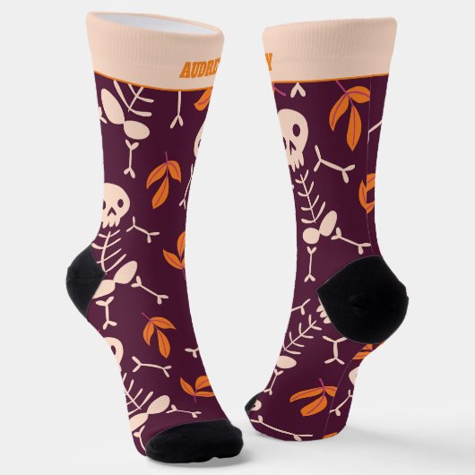 かわいいハロウィンのスケルトン ソックス (傾斜あり)