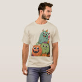かわいいハロウィンのモンスターとパンプキンの友達 Tシャツ (正面フル)