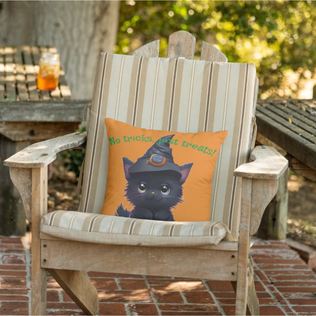 かわいいハロウィンの黒猫 アウトドアクッション (椅子)