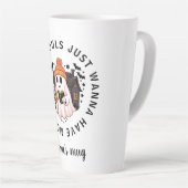 かわいいハロウィーンの本好き カフェラテマグ (右アングル)