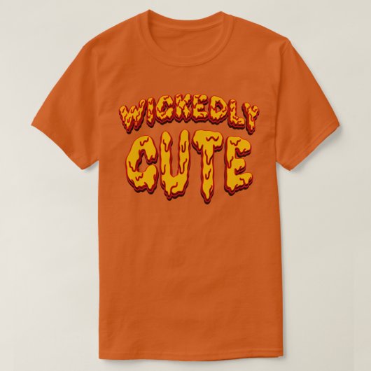かわいいハロウィーンの衣装 Tシャツ (デザイン正面)