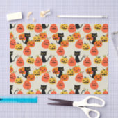 かわいいハロウィーンの黒猫と彫りカボチャ 薄葉紙 (クラフト)