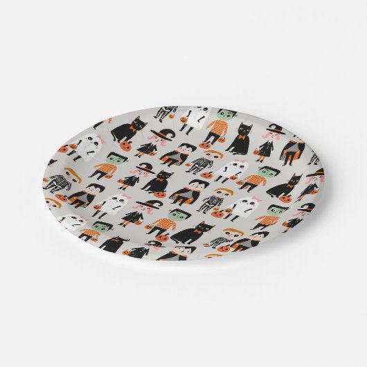 かわいいハロウィーンキッズイラストレーション ペーパープレート (アングル)