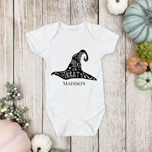 かわいいハロウィーントリックまたはトリートウィッチハット ベビーボディスーツ