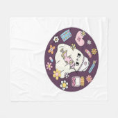 かわいいハロウィーンナースオーバーサイズTシャツ フリースブランケット (正面(横))