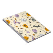 かわいいハロウィーンパターン ノートブック (右側)