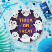 かわいいハロウィーン幽霊たちのトリックまたはトリート ペーパープレート (パーティー)