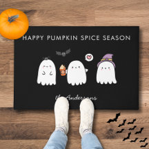 かわいいハロウィーン幽霊カボチャのスパイスシーズン