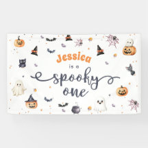 かわいいハロウィーン幽霊1歳の誕生日パーティー