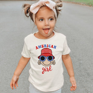 かわいいバケツハットアメリカンガールTシャツ ベビーTシャツ
