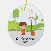 かわいいバスケットボール選手のスポーツのクリスマスのオーナメント セラミックオーナメント (左)
