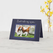 かわいいバセットハウンドおもしろいン誕生日カードとケーキ カード (黄色い花)