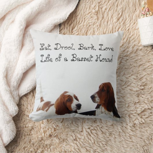 かわいいバセットハウンドの枕は"食べましたり、熱狂しましたり、吠えましたり、愛します" クッション (ブランケット)