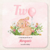 かわいいバニーがピンクの女の子2歳の誕生日を飾る スクエアペーパーコースター (正面)