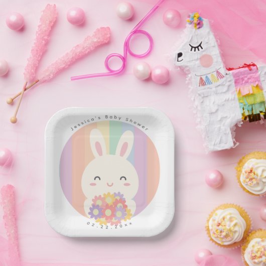 かわいいバニーが途中にあるフローラ赤ちゃんシャワー ペーパープレート (パーティー)