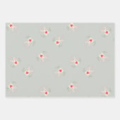 かわいいバニーとハートのパターン灰色 ラッピングペーパーシート (正面)