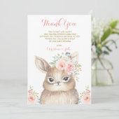 かわいいバニーの赤面のピンクの金ゴールドの花のベビーシャワー サンキューカード (スタンド正面)