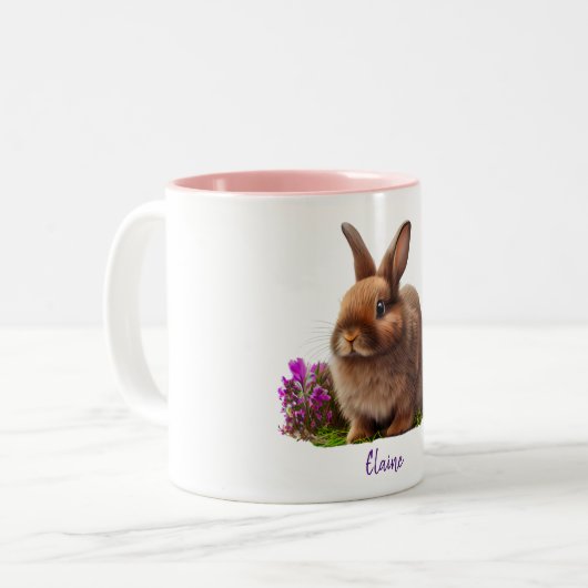 かわいいバニーラビットパープルパーソナライズされた花 ツートーンマグカップ (正面左)