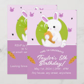 かわいいバニー誕生日パーティーの招待状。編集可能。 招待状 (正面/裏面)